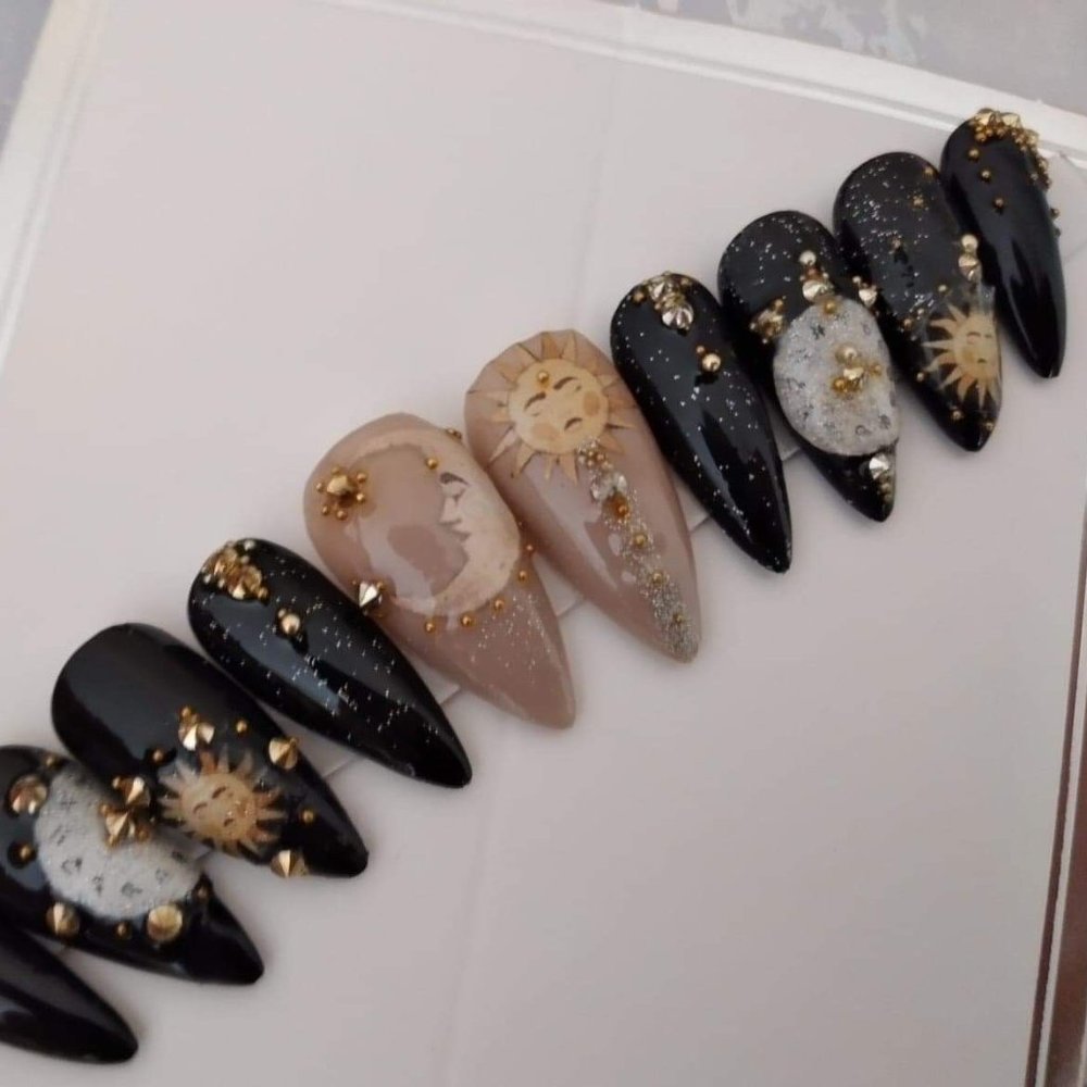 Black/Nude/ Sun, Moon, Stars Zodiac Press on Nails